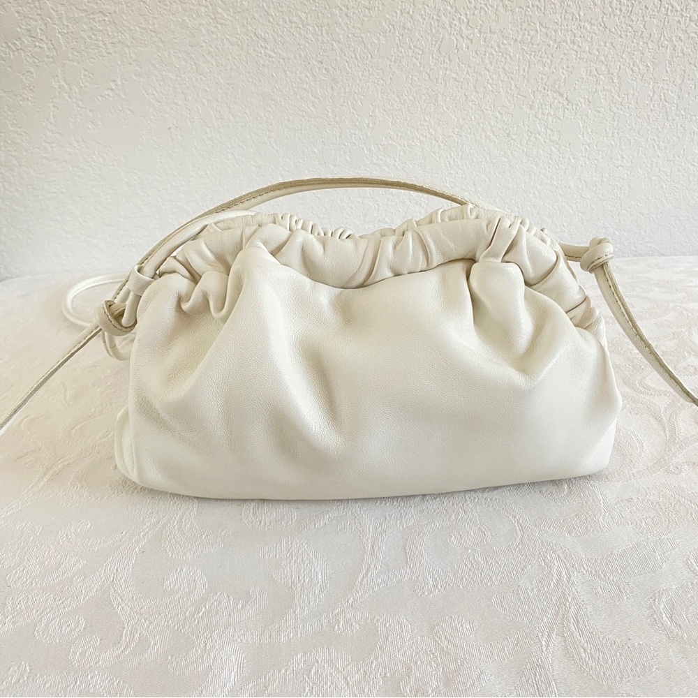 Mansur Gavriel white mini Cloud leather clutch bag - Picture 13 of 16